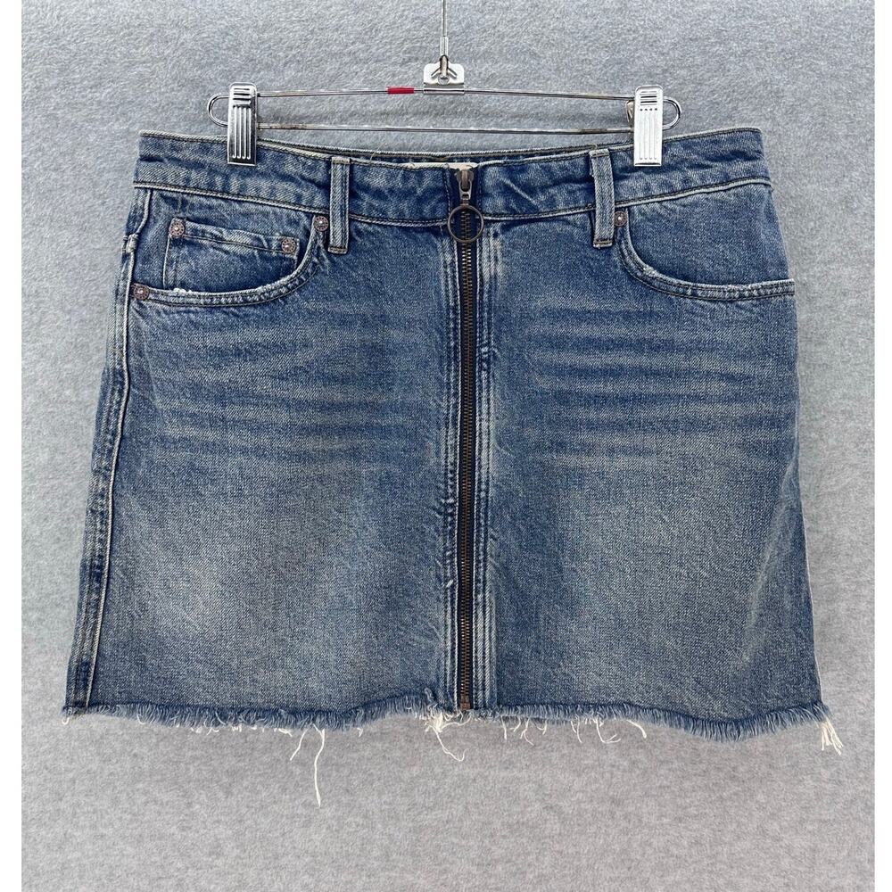 Free People We The Free Women's sz 29 Denim Mini Skirt Full Zip Y2K Style Fringe